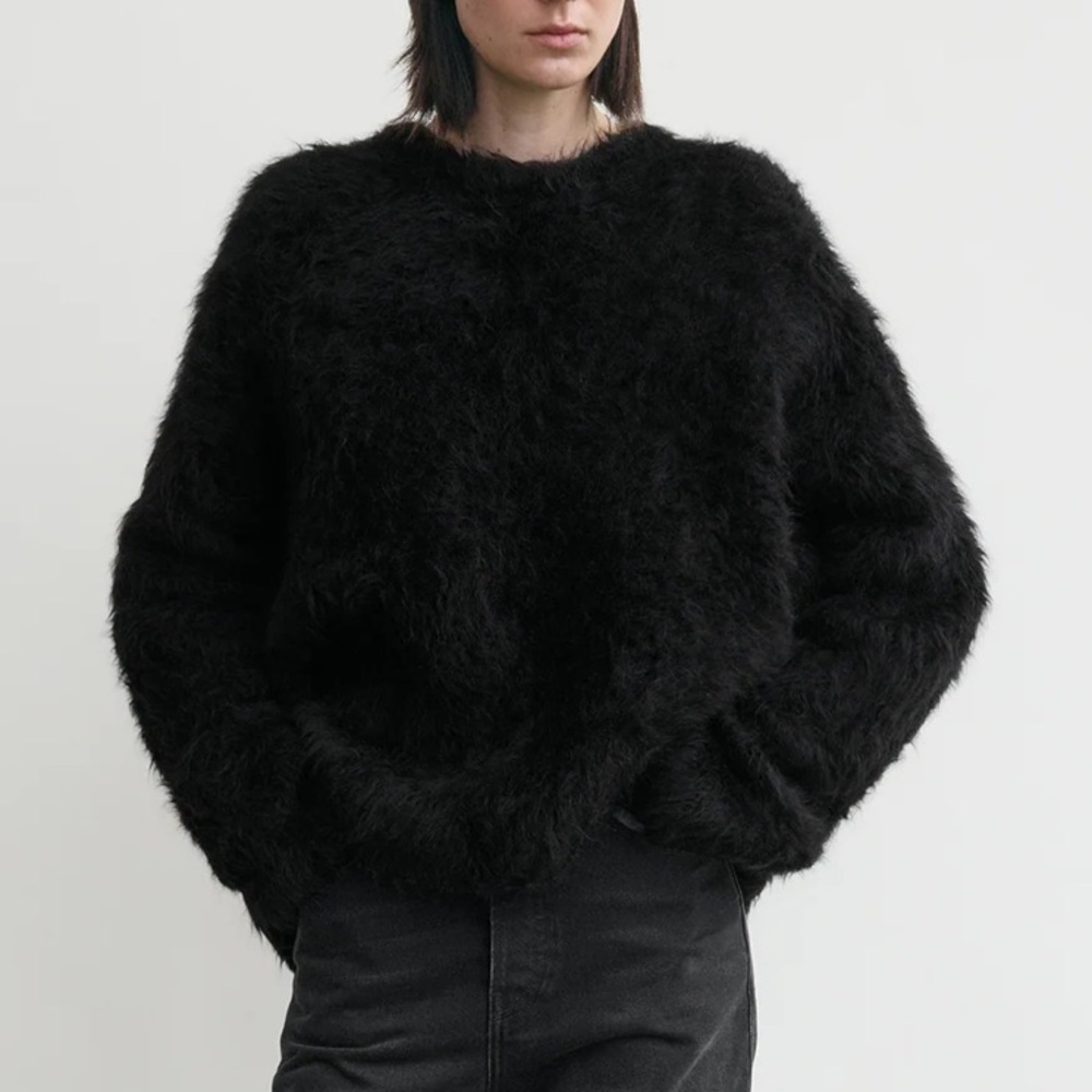 Toteme Fuzzy Black Crew Neck Sweater alpaca